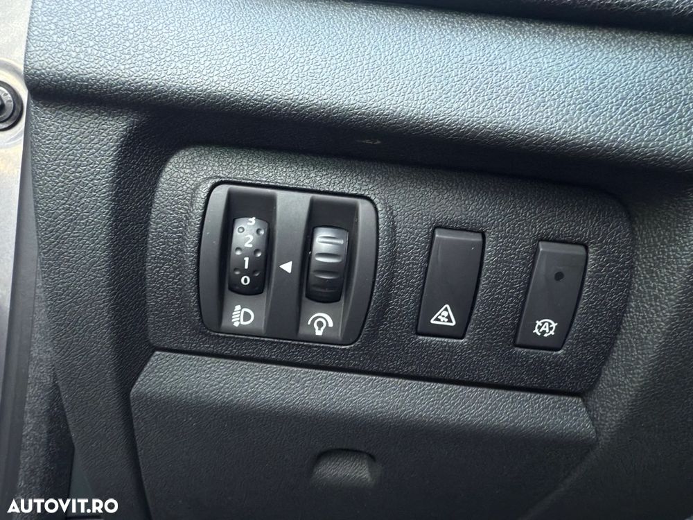 Renault Megane ENERGY dCi 110 Start & Stop Bose Edition - 15