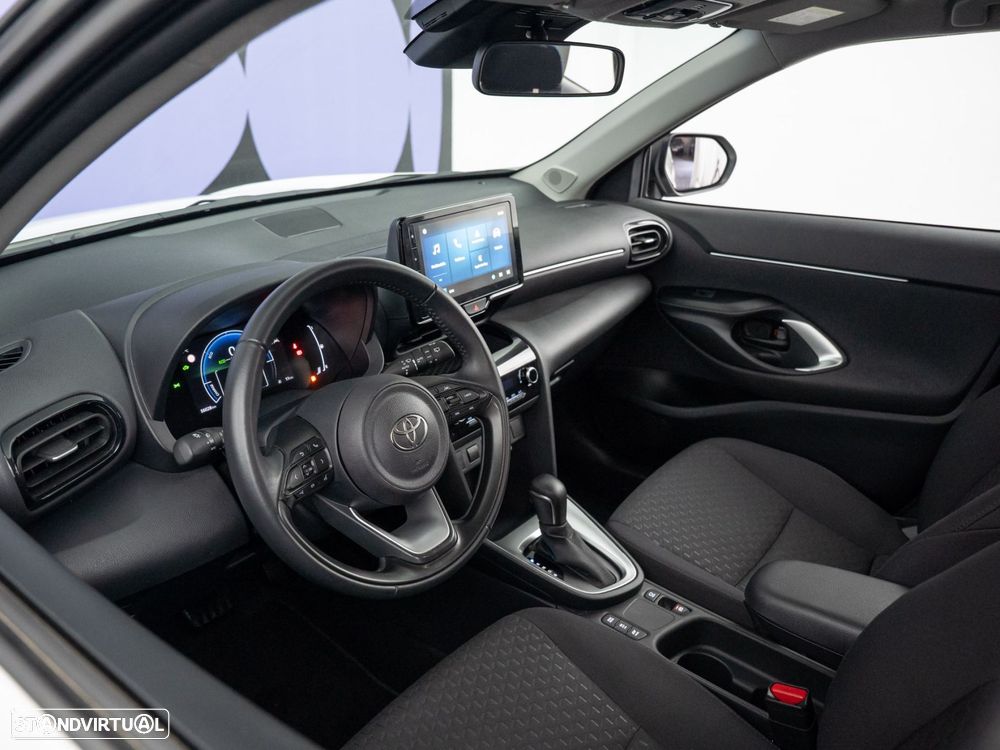 Toyota Yaris Cross 1.5 HDF Comfort Plus - 13