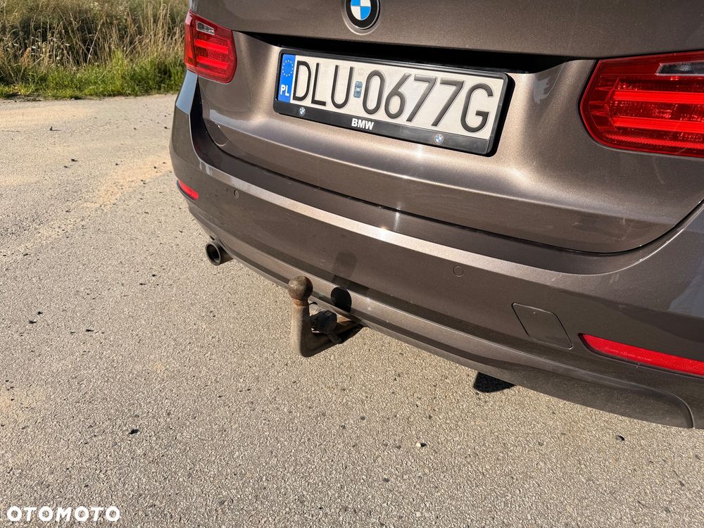 BMW Seria 3 320d - 17