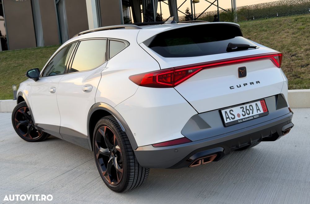 Cupra Formentor VZ 1.4 e-Hybrid DSG Tribe Edition - 3