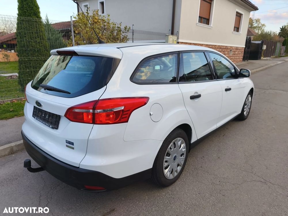 Ford Focus 1.0 EcoBoost Connected - 6