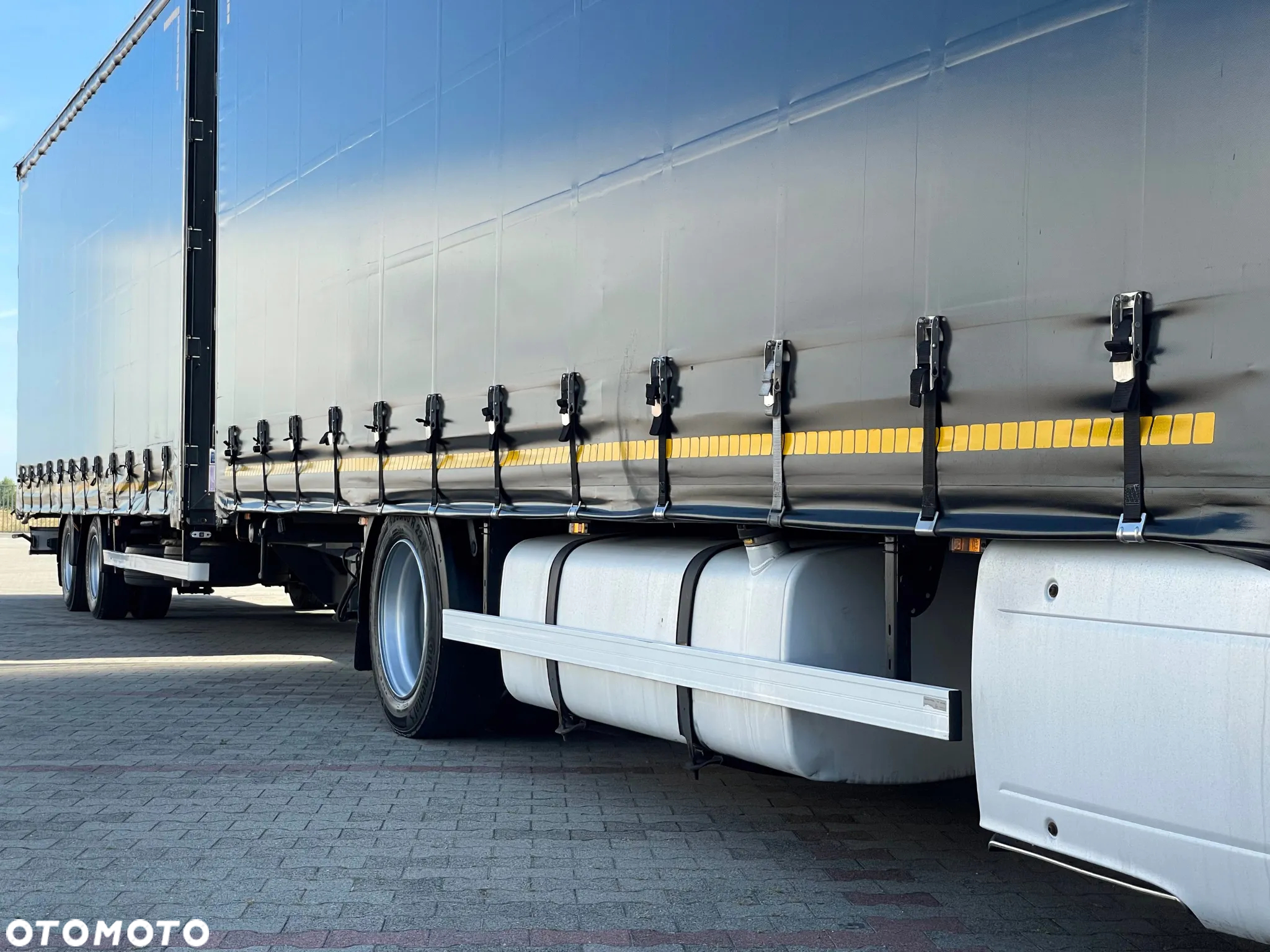 DAF XF 440 / ZESTAW TANDEM 120 M3 / PRZEJAZDOWY / 7,75 M + 7,75 M / SALON PL - 11