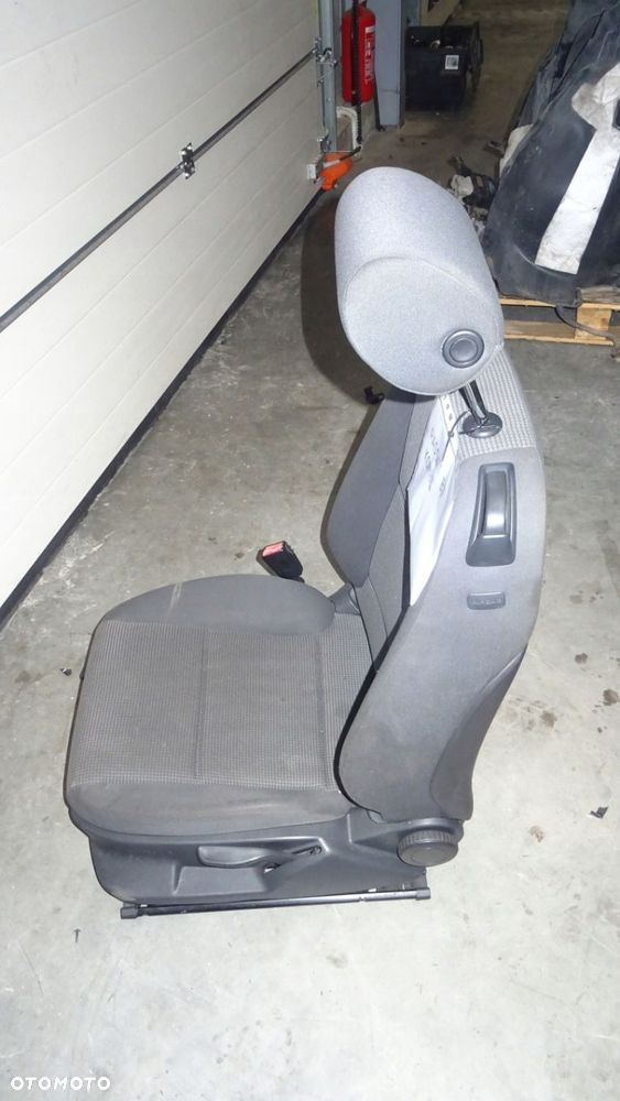 Fotel kanapa Passat B7 kombi - 11