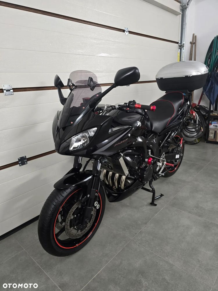 Yamaha FZ6 - 3