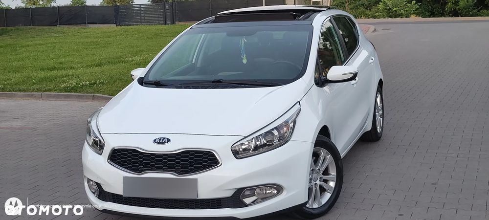 Kia Ceed - 1