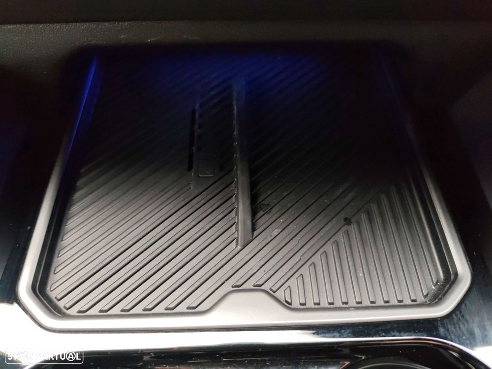 BMW 520 d Pack Desportivo M - 31