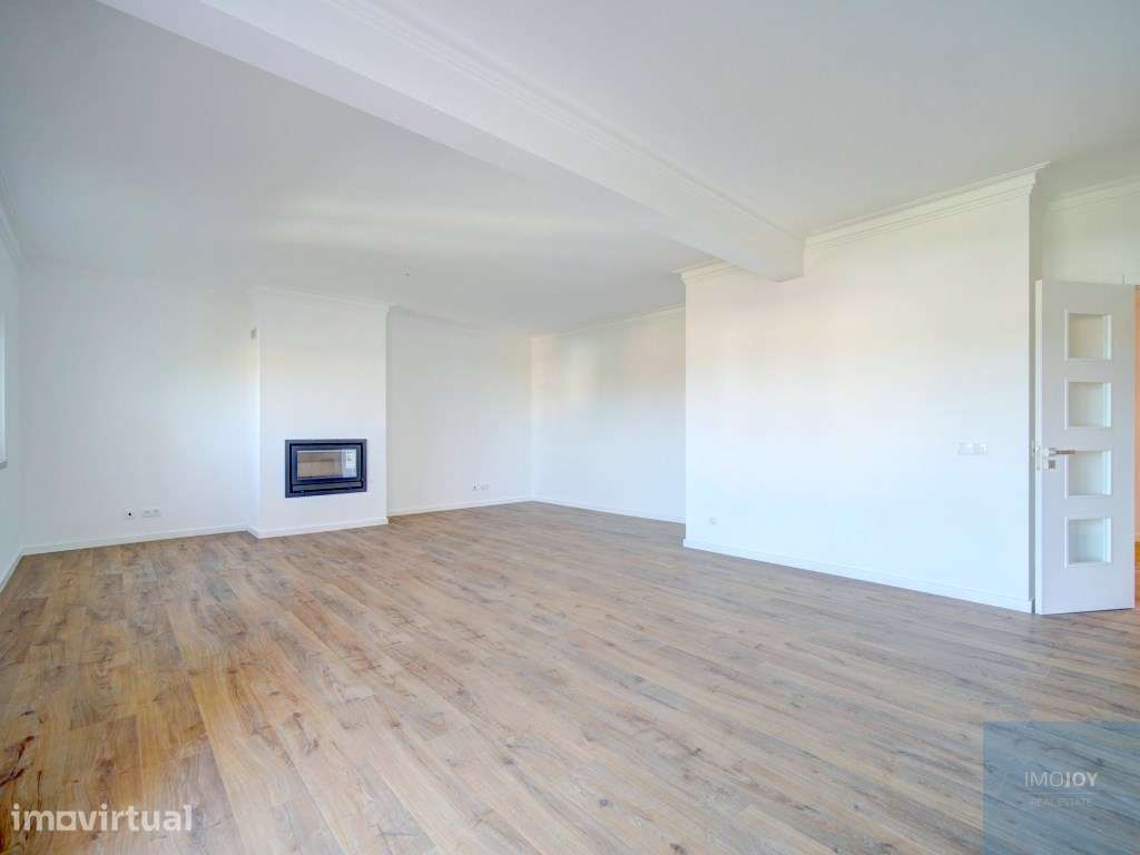 Apartamento T5 Duplex na Costa da Guia - Grande imagem: 4/48