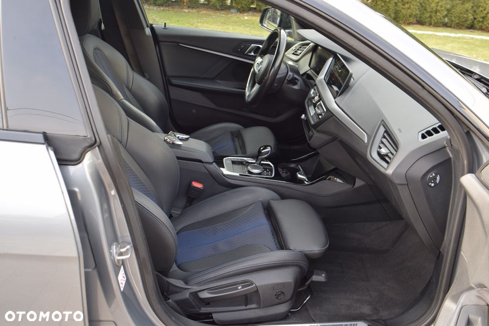 BMW Seria 2 218i M Sport - 15