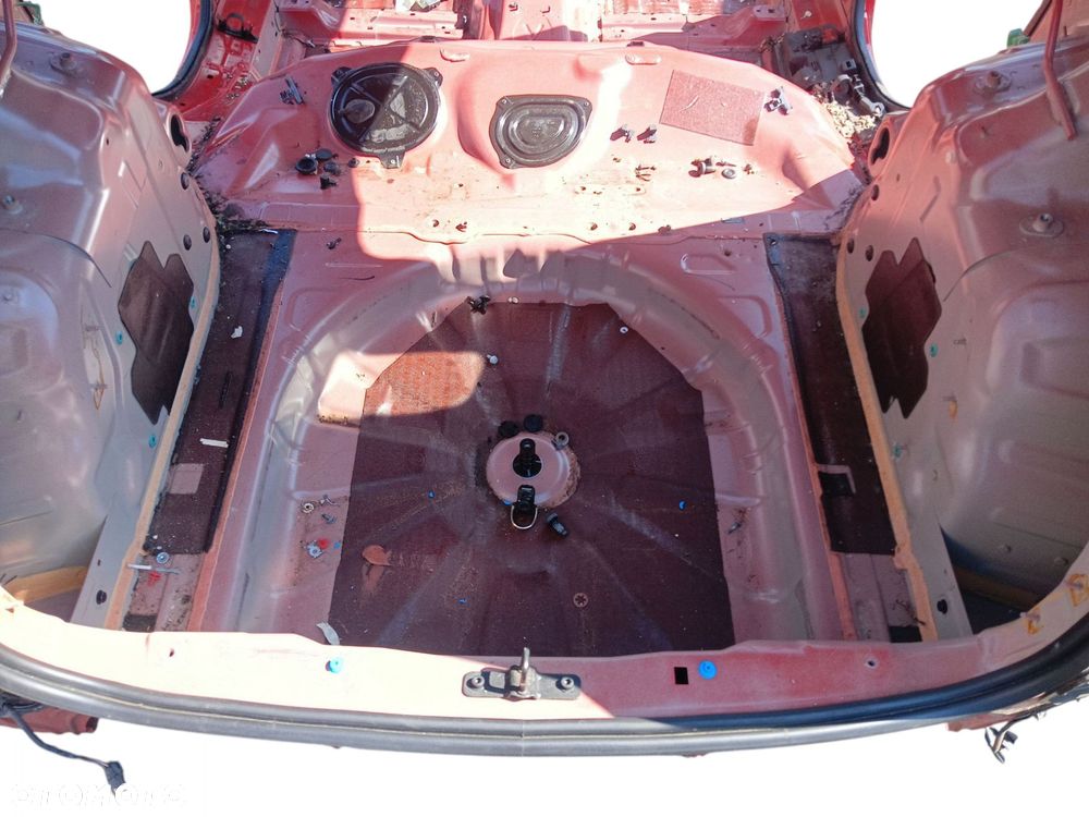 PAS TYLNY WANNA JEEP RENEGADE (2014-2018) KOD LAKIERU 176 - 4