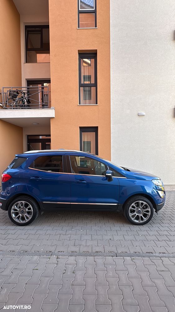 Ford EcoSport - 4