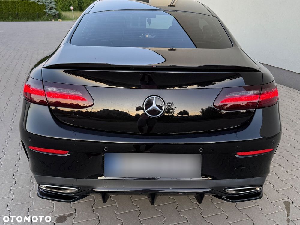 Mercedes-Benz Klasa E 200 9G-TRONIC - 3