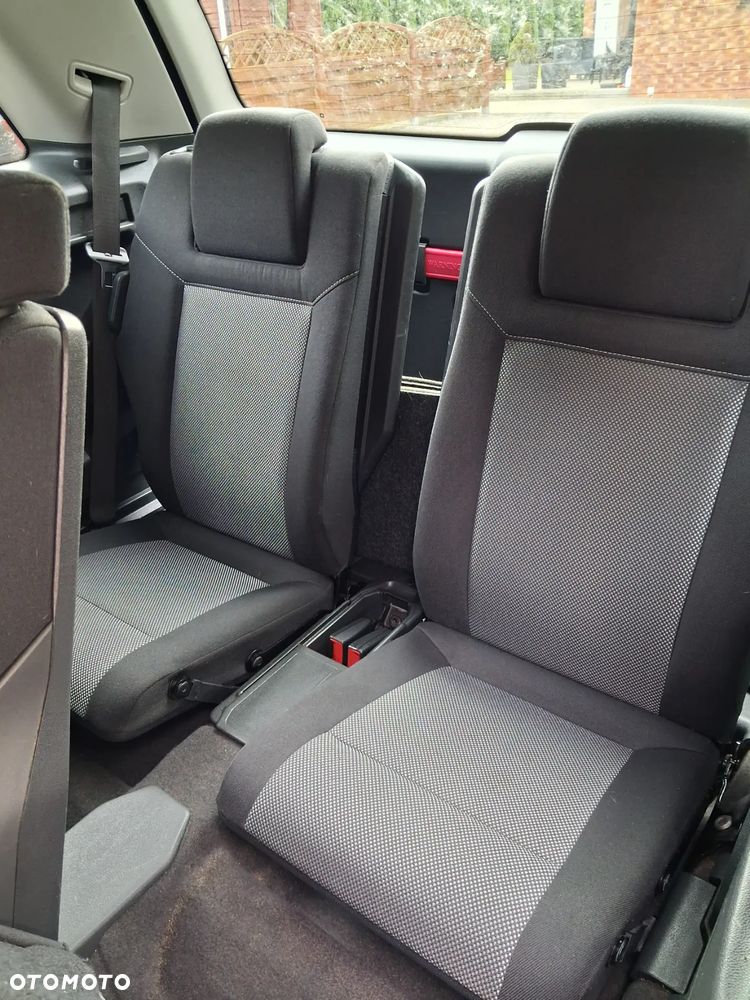 Opel Zafira 1.6 ECOFLEX Family Plus - 24