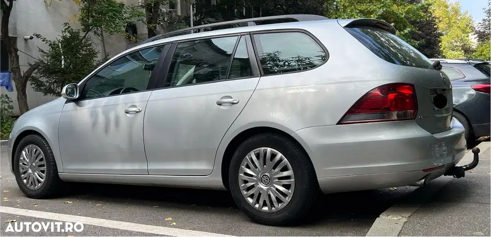 Volkswagen Golf - 3