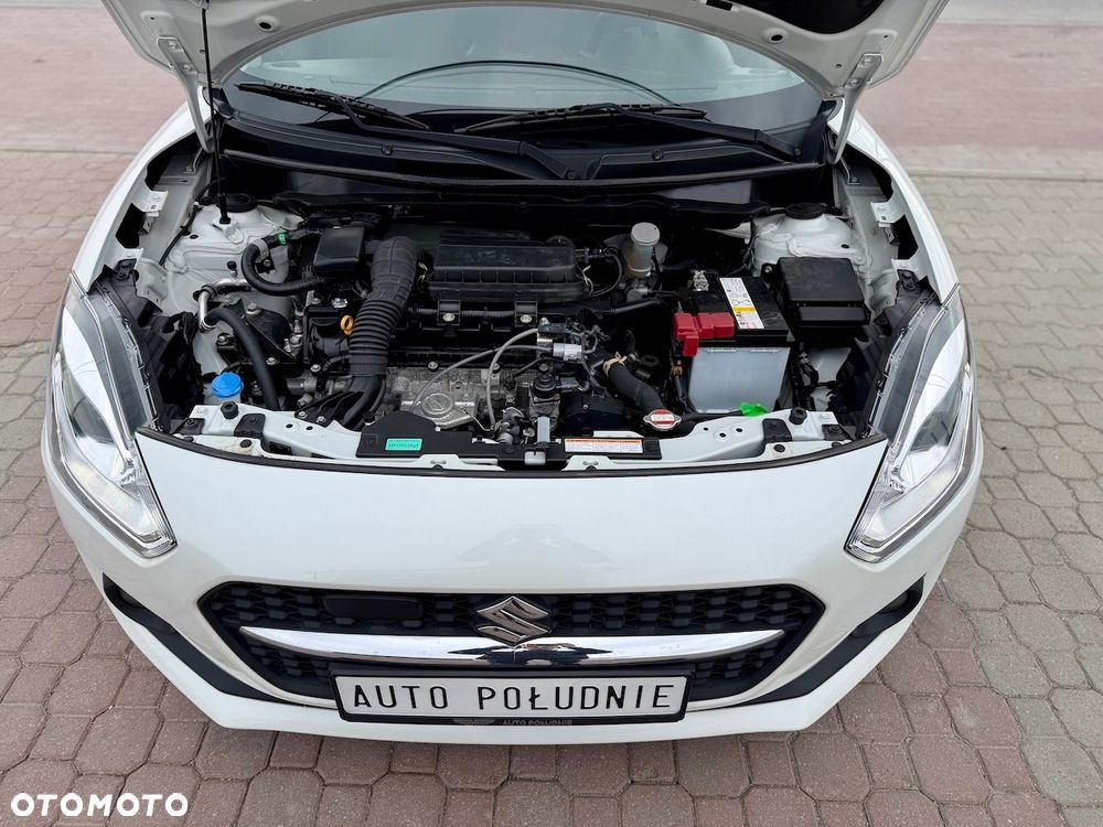 Suzuki Swift 1.2 Dualjet Hybrid Club - 12