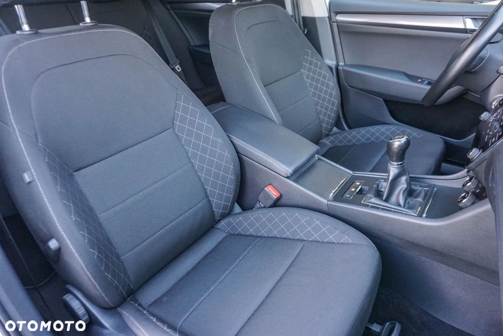 Skoda Superb 1.5 TSI Active - 34