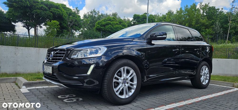 Volvo XC 60 D4 AWD Momentum - 6