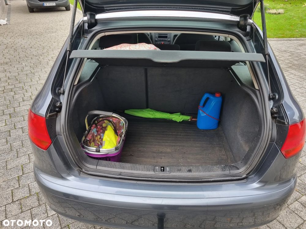 Audi A3 Sportback 1.9 TDI Attraction - 9