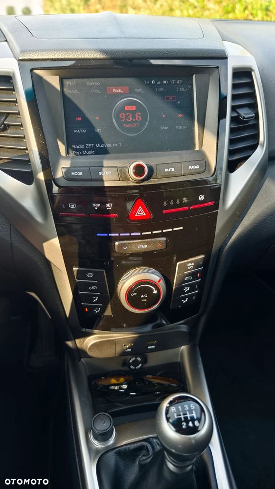 SsangYong/KGM Tivoli 1.6 Quartz - 19