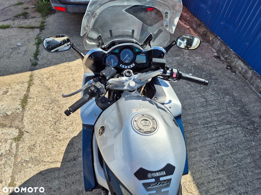 Yamaha FJR - 14