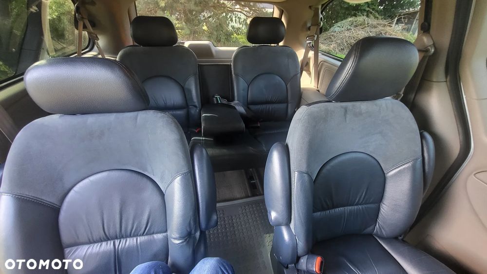 Dodge Grand Caravan 3.3 SE - 12