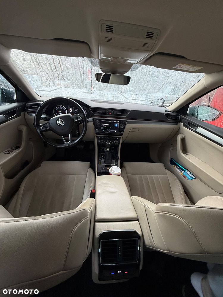 Skoda Superb 2.0 TDI DSG Style - 5