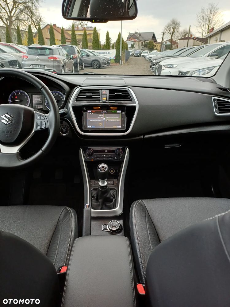 Suzuki SX4 S-Cross 1.4 T Premium 4WD - 20