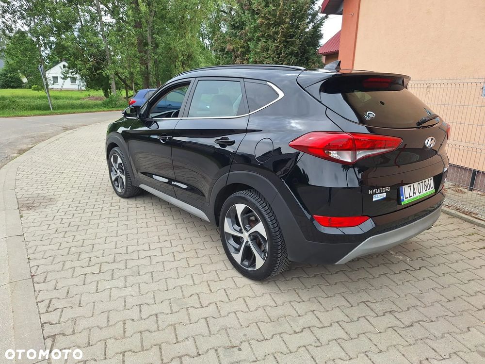 Hyundai Tucson 2.0 CRDI GO 4WD - 38