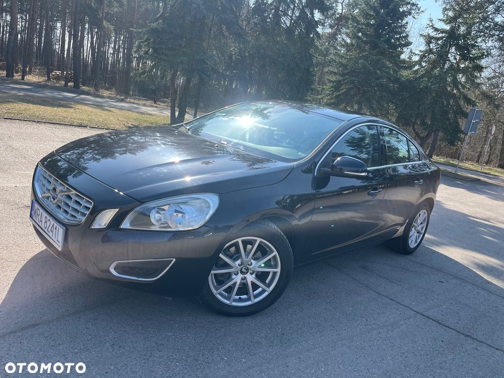 Volvo S60 D3 Geartronic Momentum - 3