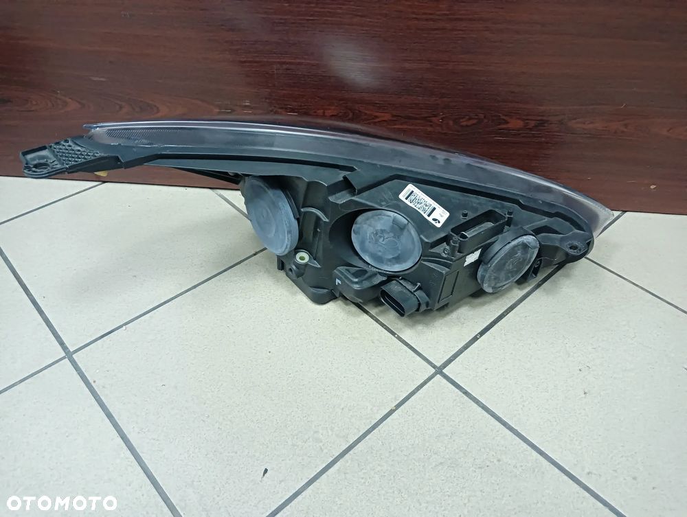FORD FOCUS MK3 LIFT Lewy REFLEKTOR EUROPA - 4