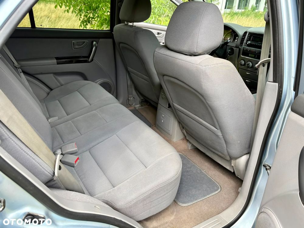 Kia Sorento 2.5 CRDi VGT LX - 14