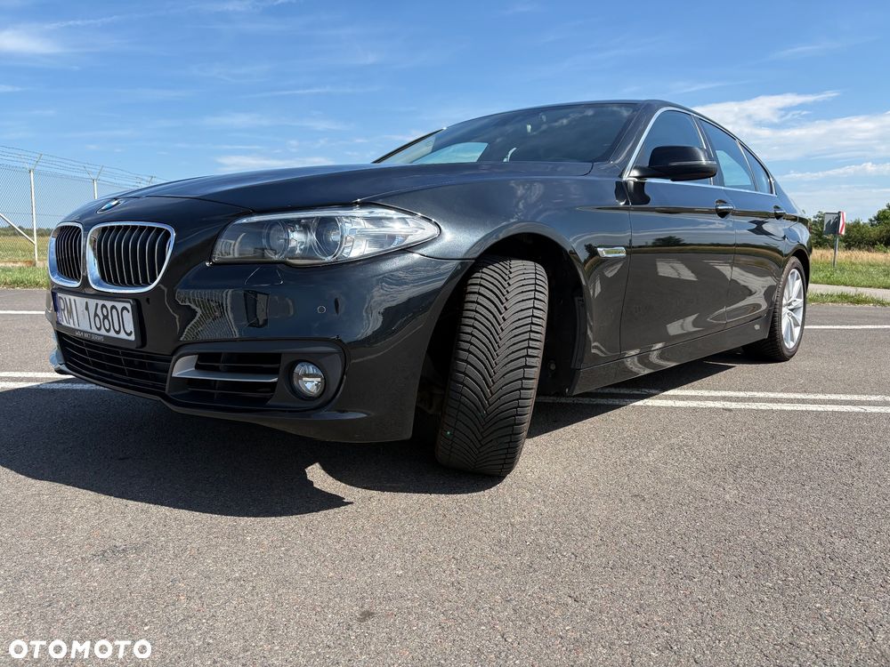 BMW Seria 5 535i xDrive Luxury Line - 25