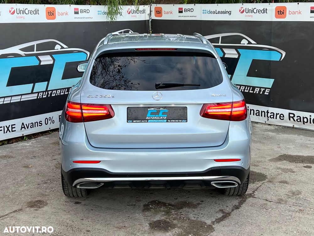 Mercedes-Benz GLC 250 d 4Matic 9G-TRONIC AMG Line - 26
