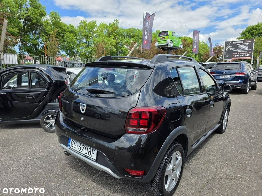 Dacia Sandero Stepway TCe 90 (S&S) Celebration - 6