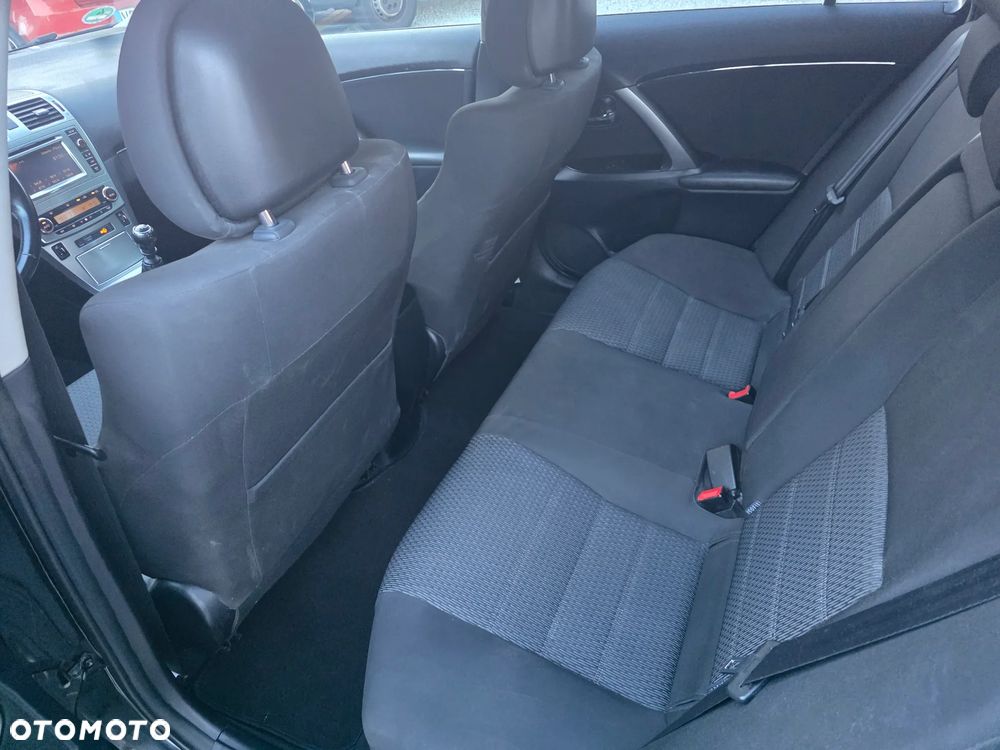 Toyota Avensis 2.0 D-4D Edition - 13