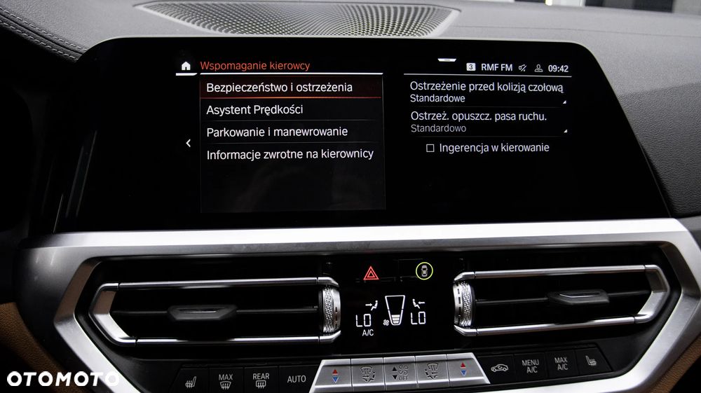 BMW Seria 3 320e Luxury Line - 29