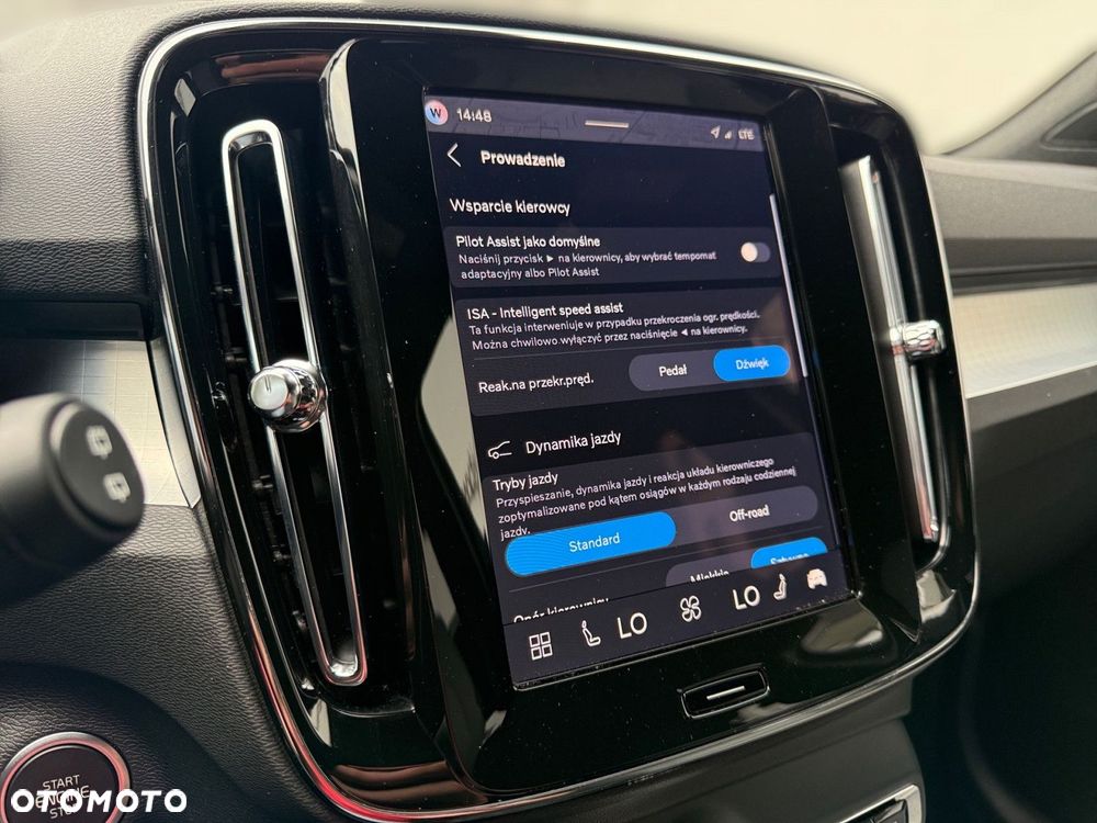 Volvo XC 40 - 21