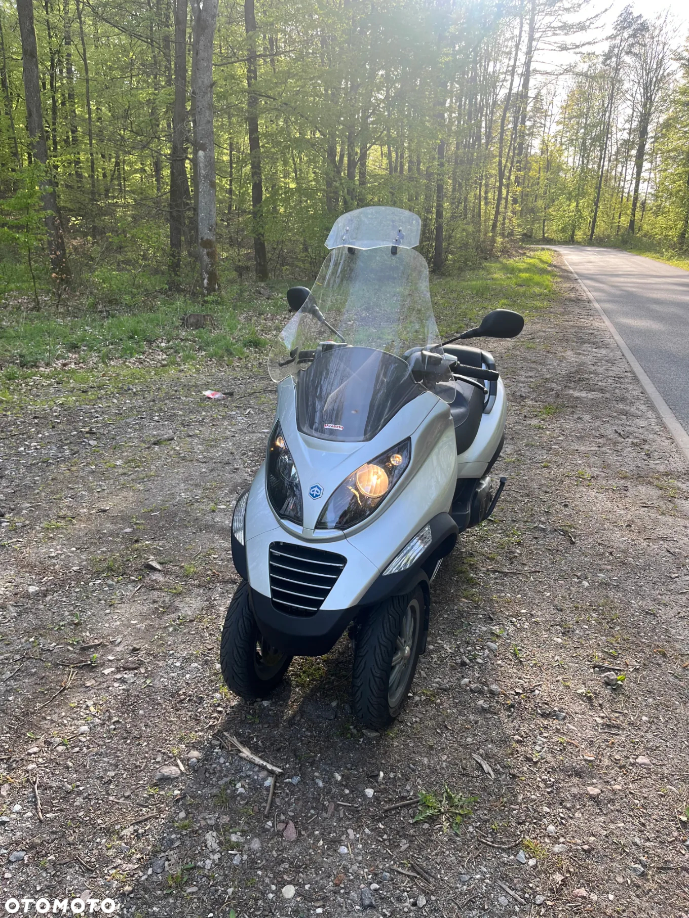 Piaggio MP-3 - 2