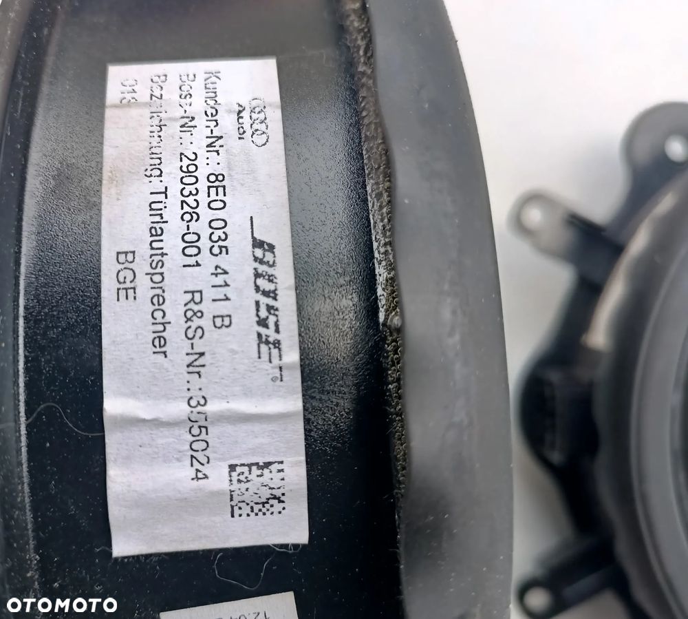 NAGŁOŚNIENIE BOSE -4X GŁOŚNIK ,WZMACNIACZ ,KRATKI -AUDI A3/8P - 8