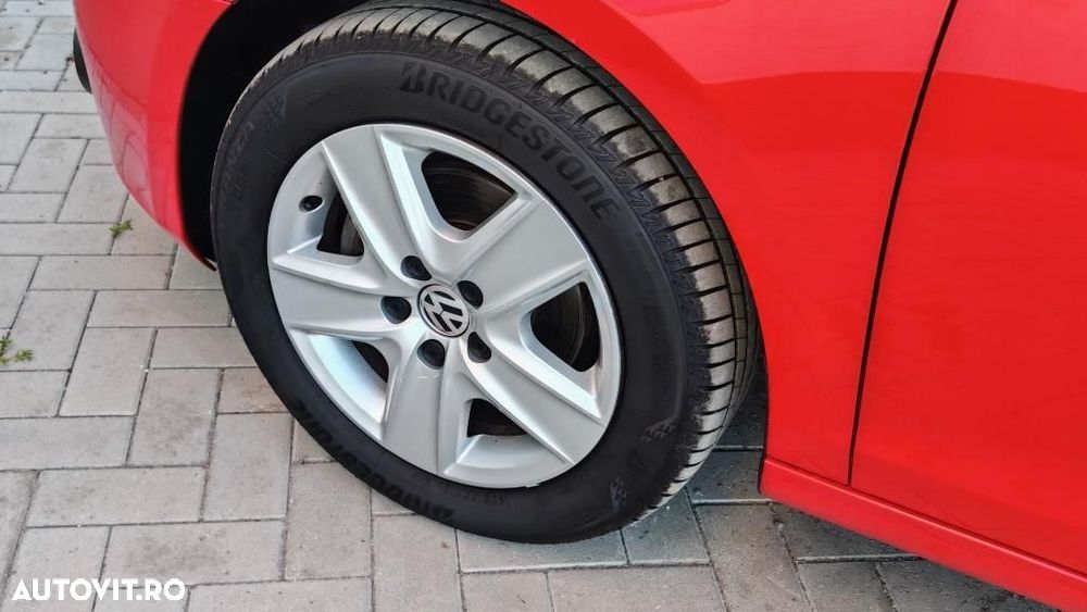 Volkswagen Golf - 18
