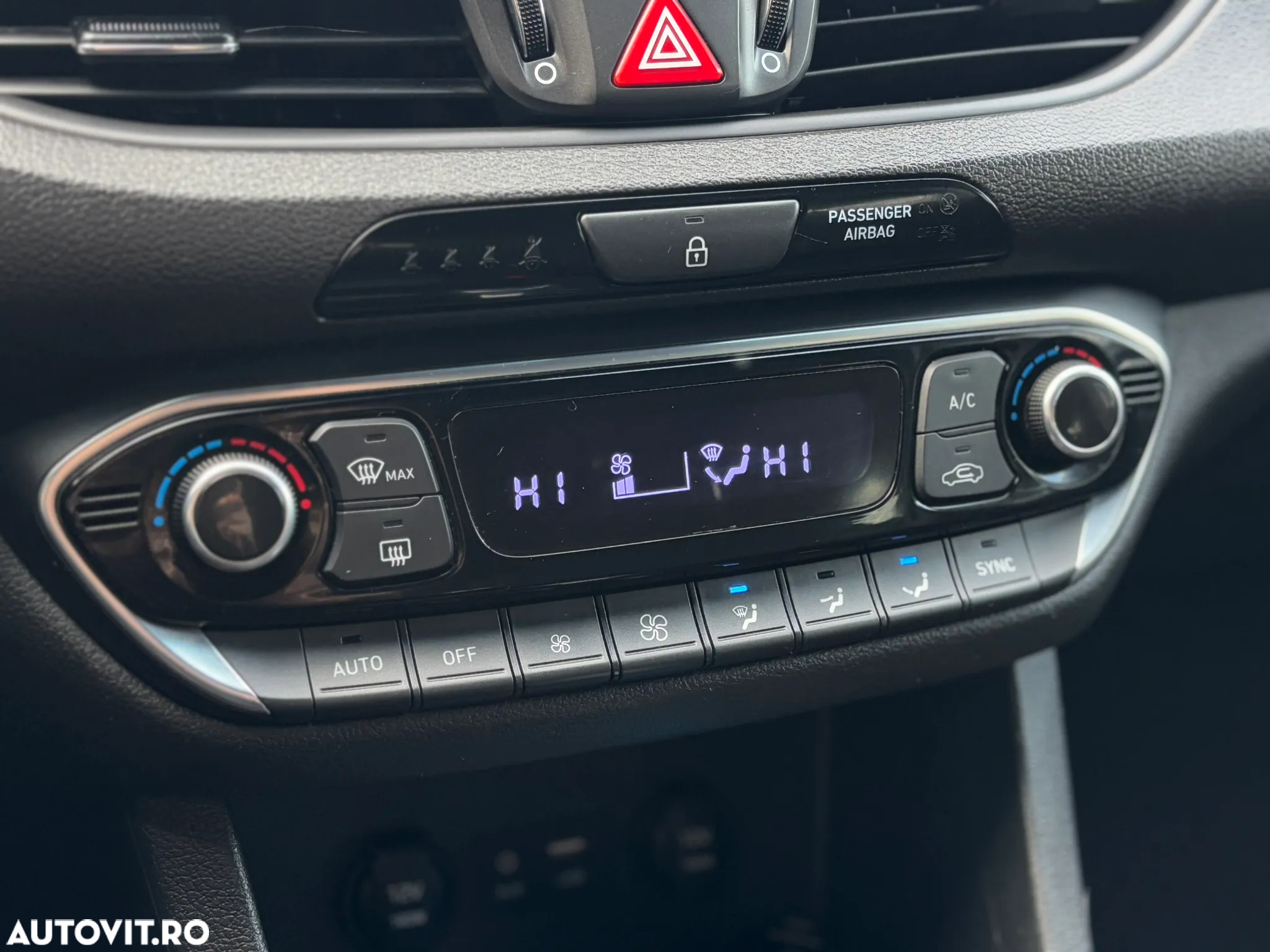 Hyundai i30 Kombi 1.6 CRDI DCT Select - 35