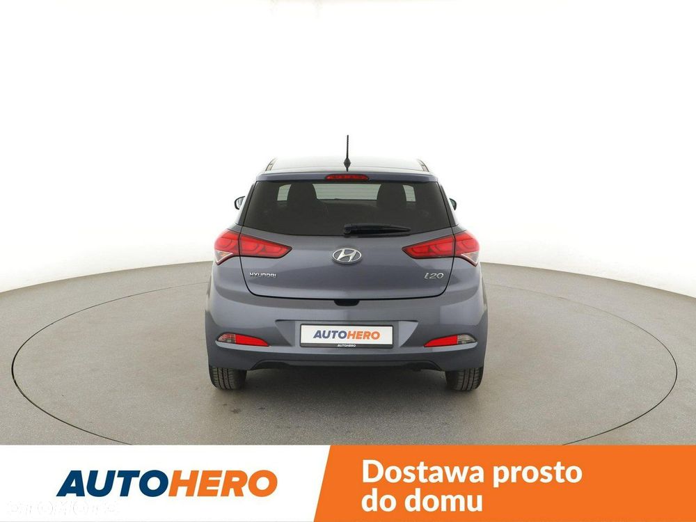 Hyundai i20 1.2 Passion - 6