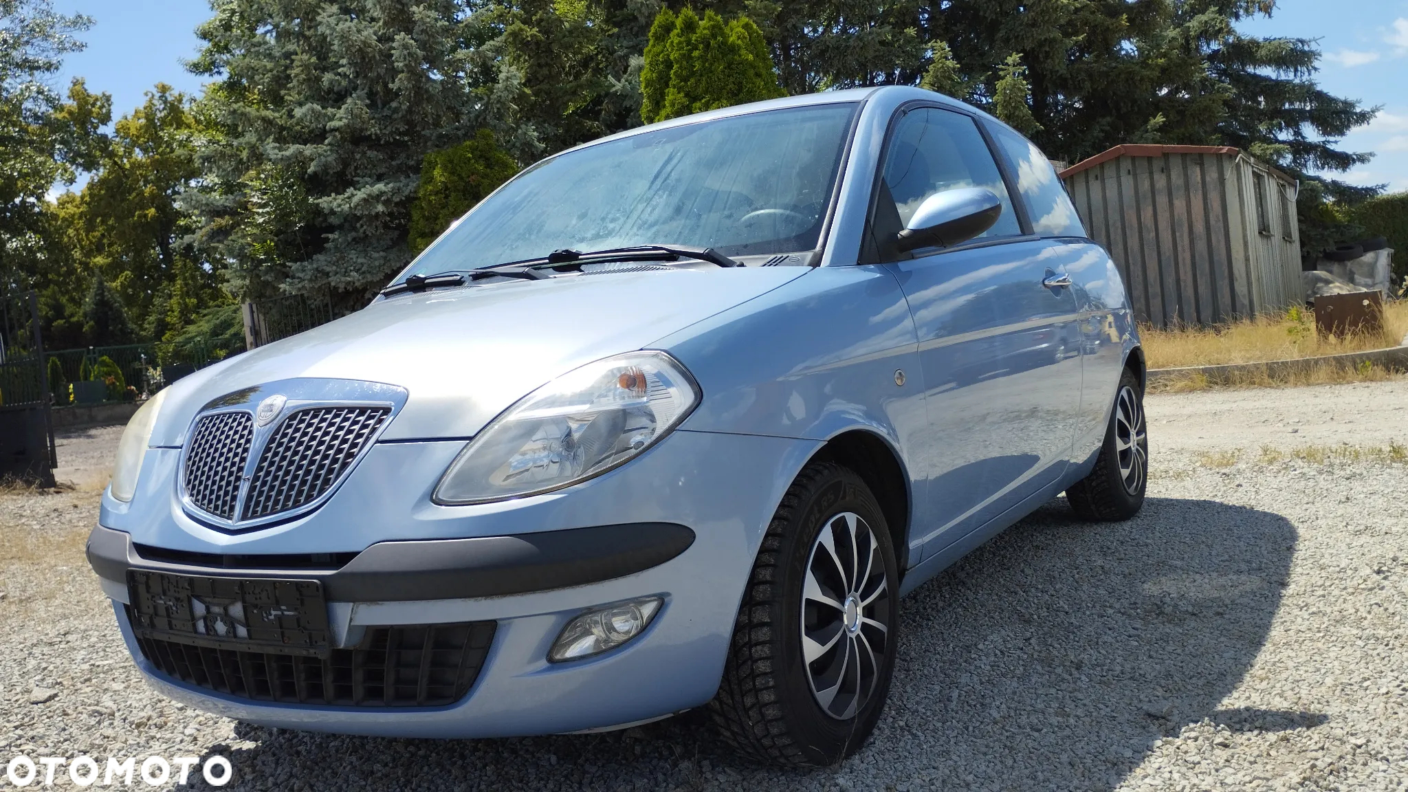 Lancia Ypsilon 1.2 8V Argento (5 os.) - 4