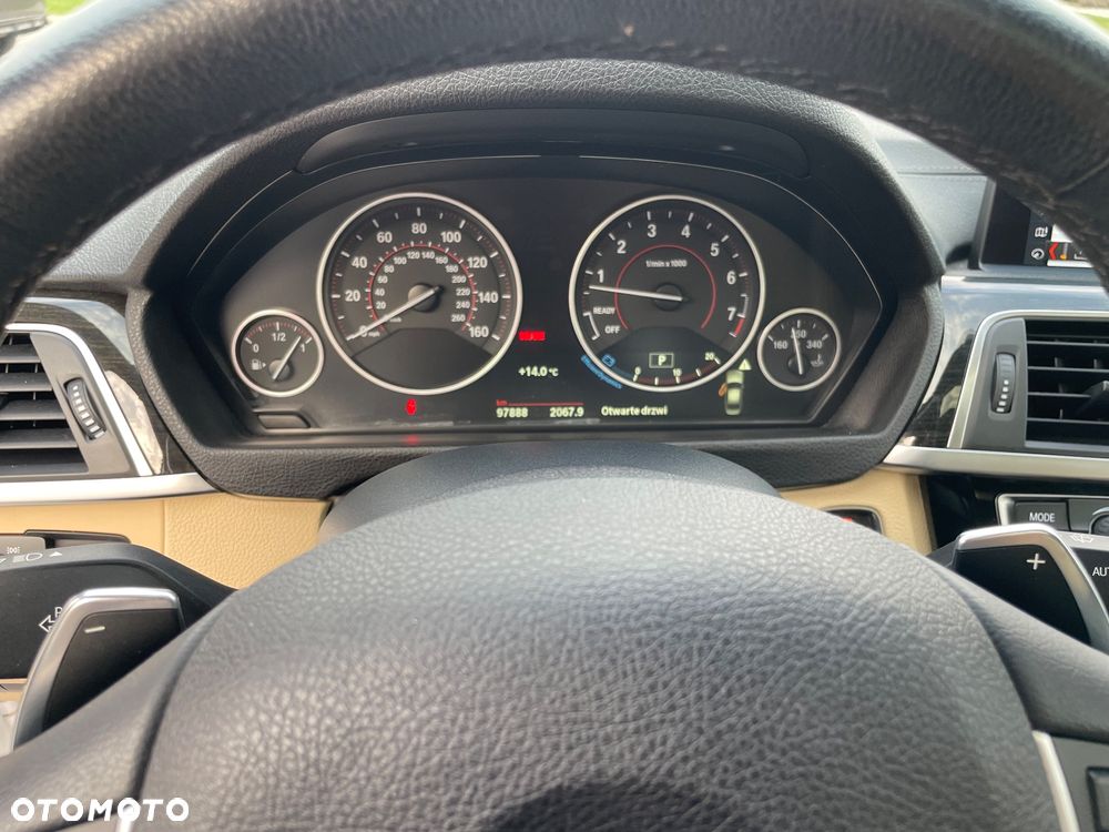 BMW Seria 3 - 26