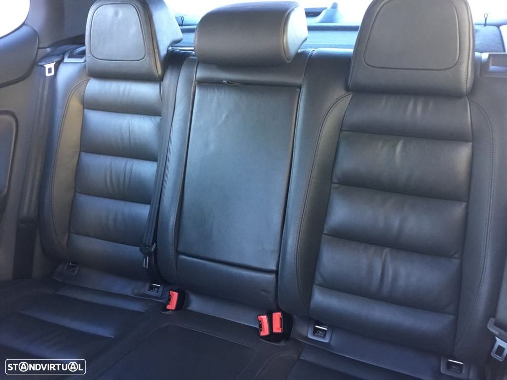 VW Golf R32 4Motion DSG - 7