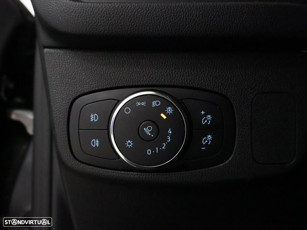 Ford Focus 1.0 EcoBoost MHEV ST-Line - 15