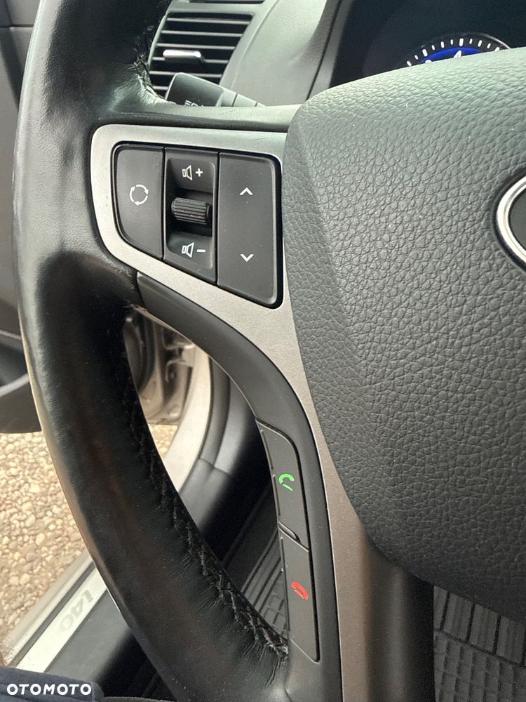 Hyundai i40 Kombi blue 1.6 Trend - 31
