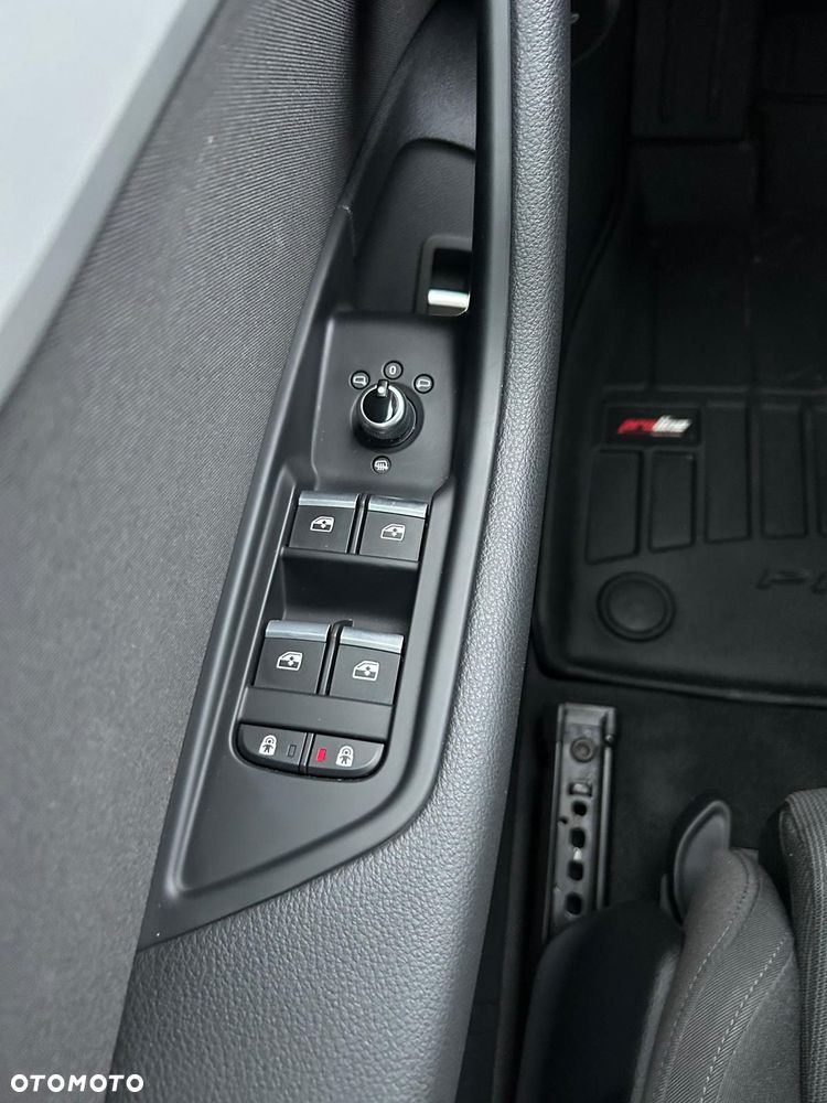 Audi A4 Avant 35 TDI mHEV Advanced S tronic - 11