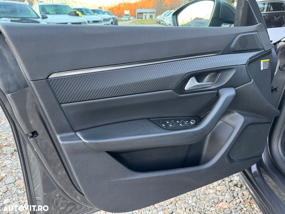 Peugeot 508 BlueHDi 130 EAT8 GT - 26