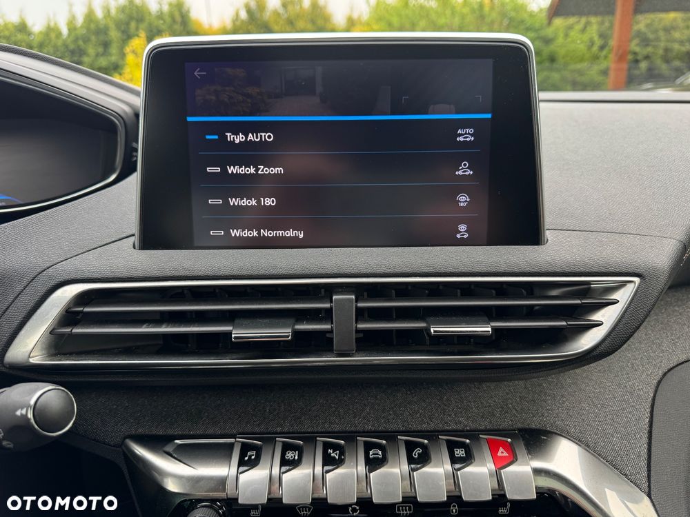 Peugeot 5008 1.6 PureTech GT Line S&S EAT8 - 29