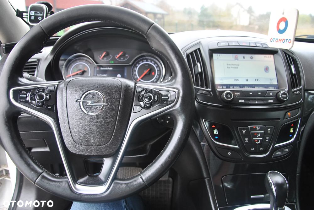 Opel Insignia - 12